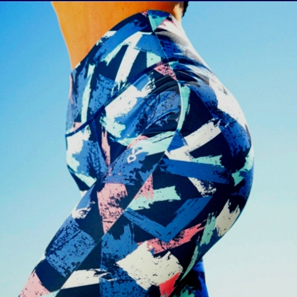 Athletic leggings, blue pink print, yoga pants, athliesurewear, medium - Picture 1 of 9